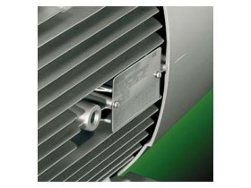  Siemens 1LE1504-3AA0.-....